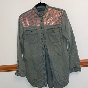 Anthropologie Fatigue Button Down Shirt w Sequins
